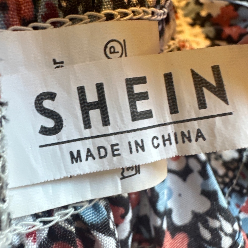 SHEIN Multicolor Floral Top - Picture 5 of 6